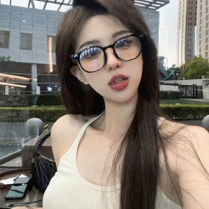 少妇自慰内裤免费观看
